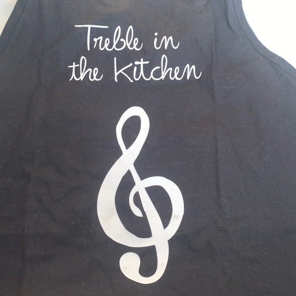 Hatley “Treble In The Kitchen” Apron O/S - Picture 2 of 3